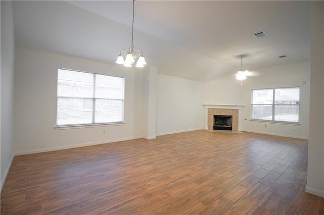 107 Thompson TRL, Bastrop, TX 78602