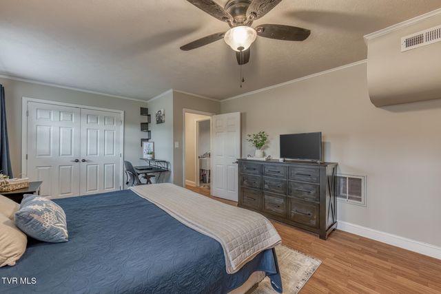 110 Hazelwood Drive, Gray, TN 37615