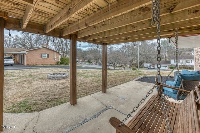 110 Hazelwood Drive, Gray, TN 37615