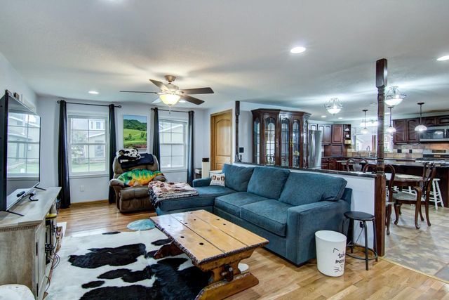 427 Alleghany Avenue, Wabasha, MN 55981