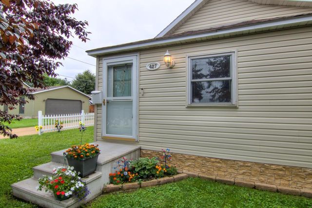 427 Alleghany Avenue, Wabasha, MN 55981