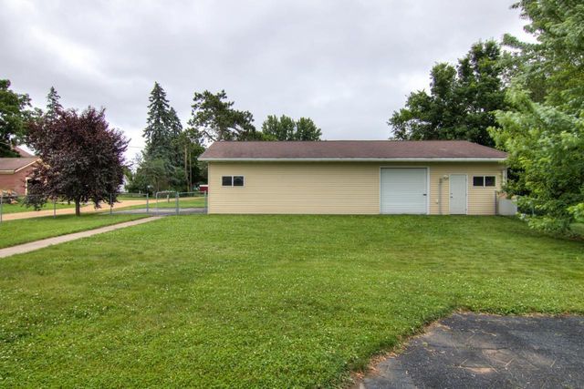 427 Alleghany Avenue, Wabasha, MN 55981