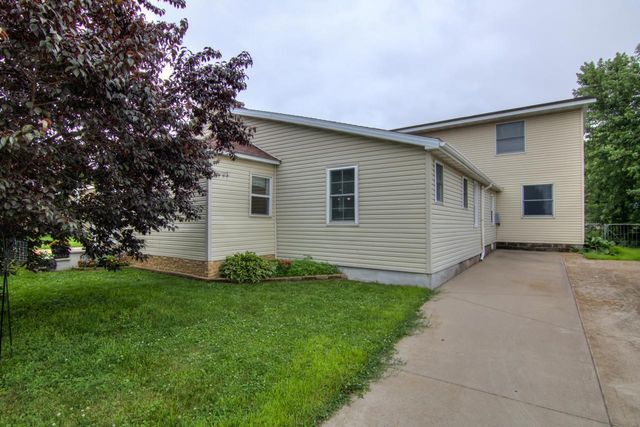 427 Alleghany Avenue, Wabasha, MN 55981