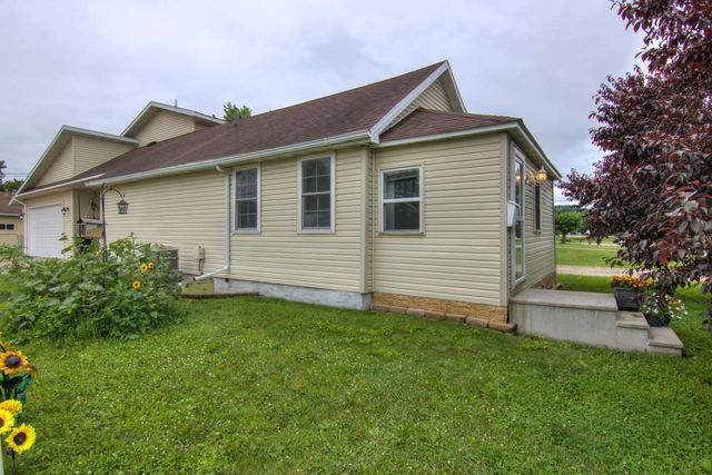 427 Alleghany Avenue, Wabasha, MN 55981