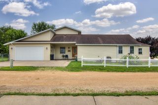 427 Alleghany Avenue, Wabasha, MN 55981