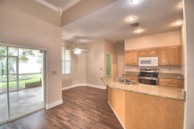 754 SANTA MARIA DR, Winter Haven, FL 33884