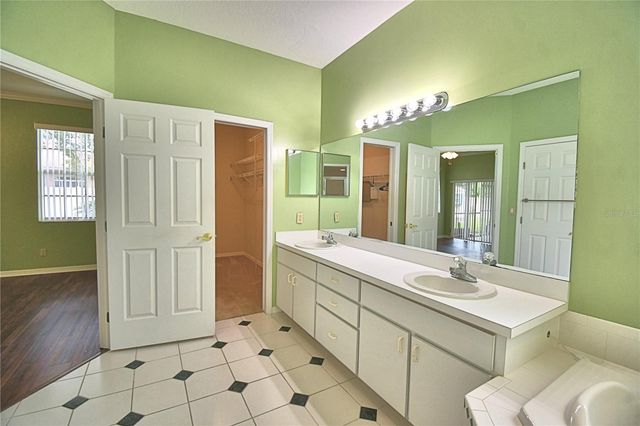 754 SANTA MARIA DR, Winter Haven, FL 33884