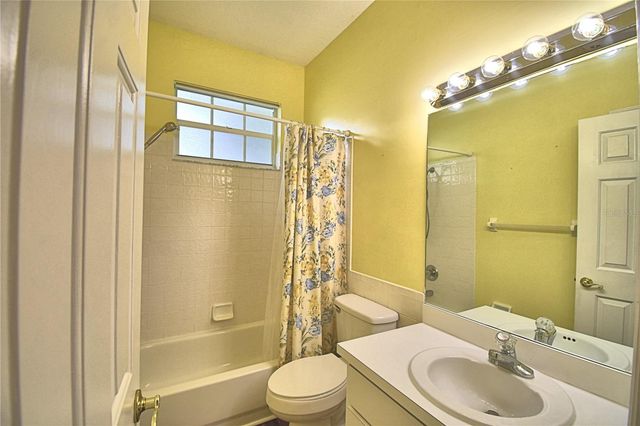 754 SANTA MARIA DR, Winter Haven, FL 33884