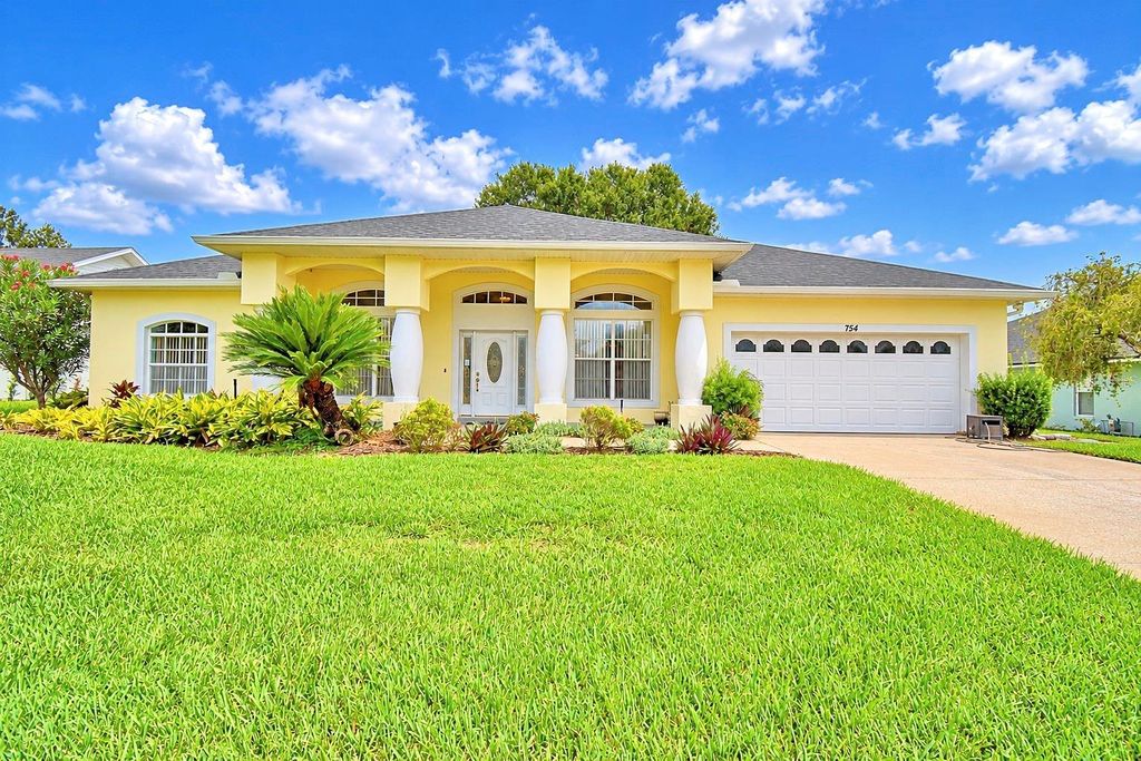 754 SANTA MARIA DR, Winter Haven, FL 33884