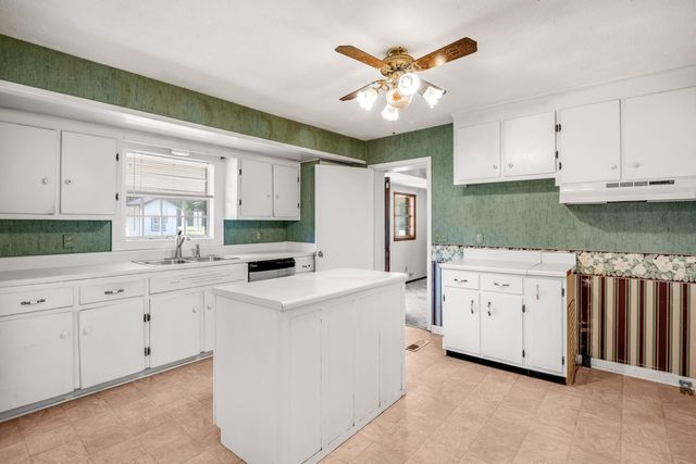 1123 Highland Avenue, Jasper, TN 37347