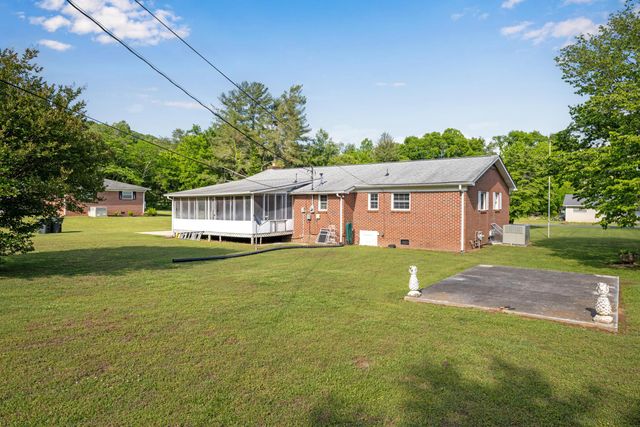 1123 Highland Avenue, Jasper, TN 37347