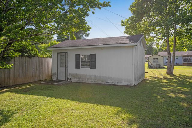 1123 Highland Avenue, Jasper, TN 37347