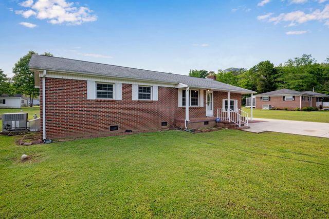 1123 Highland Avenue, Jasper, TN 37347