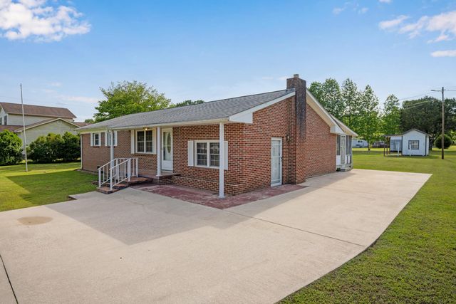 1123 Highland Avenue, Jasper, TN 37347