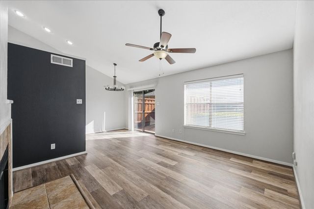 5668 Cedar Creek Drive, Benbrook, TX 76109