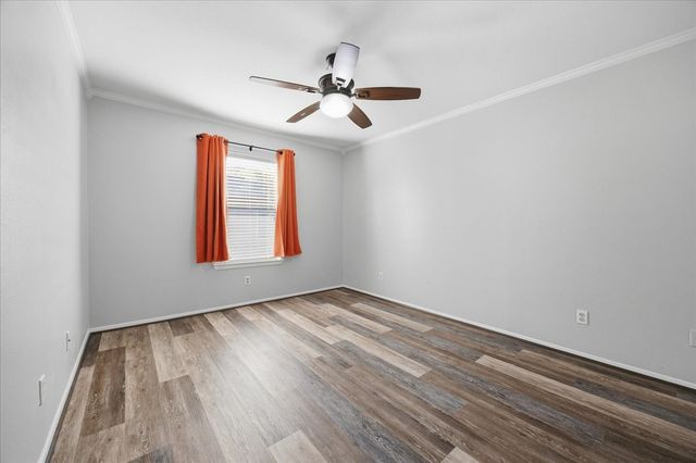 5668 Cedar Creek Drive, Benbrook, TX 76109