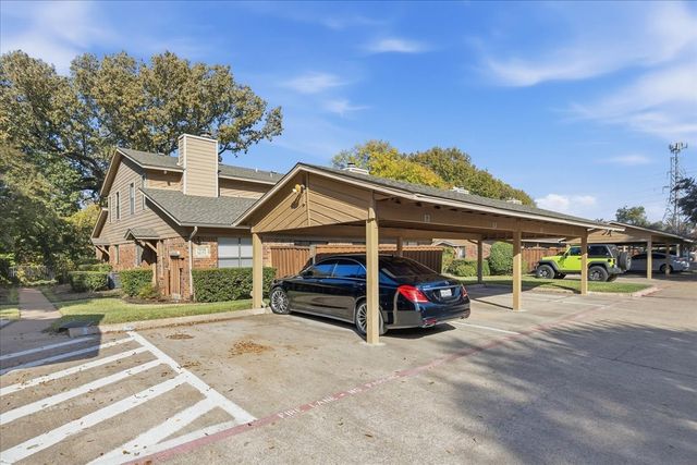5668 Cedar Creek Drive, Benbrook, TX 76109