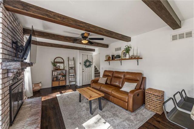 12819 Cambridge Avenue, Grandview, MO 64030