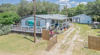 213 BANDERA DR, Bandera, TX 78003