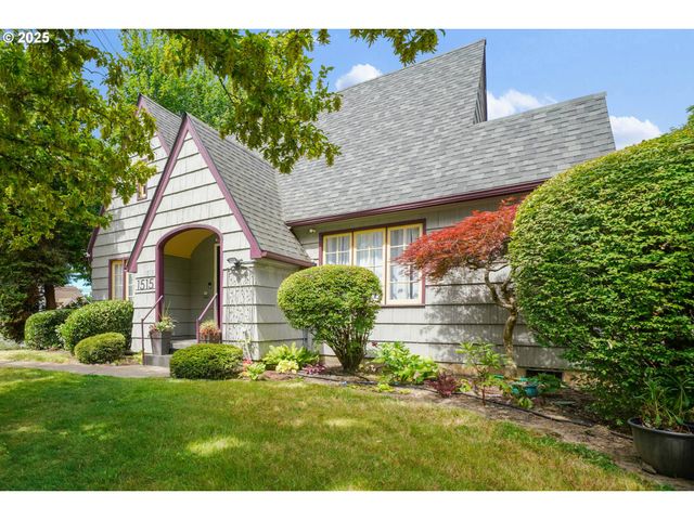 1515 19TH St Ne, Salem, OR 97301