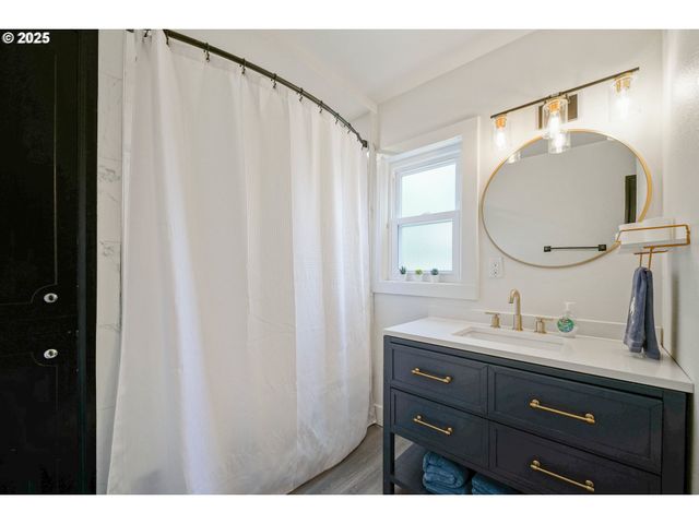 1515 19TH St Ne, Salem, OR 97301