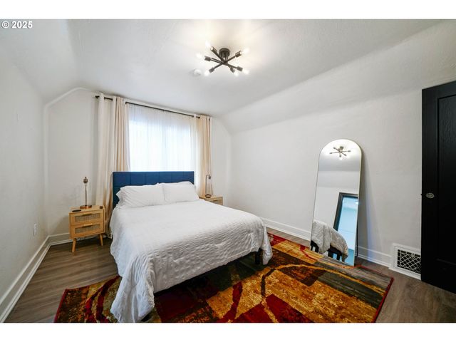 1515 19TH St Ne, Salem, OR 97301