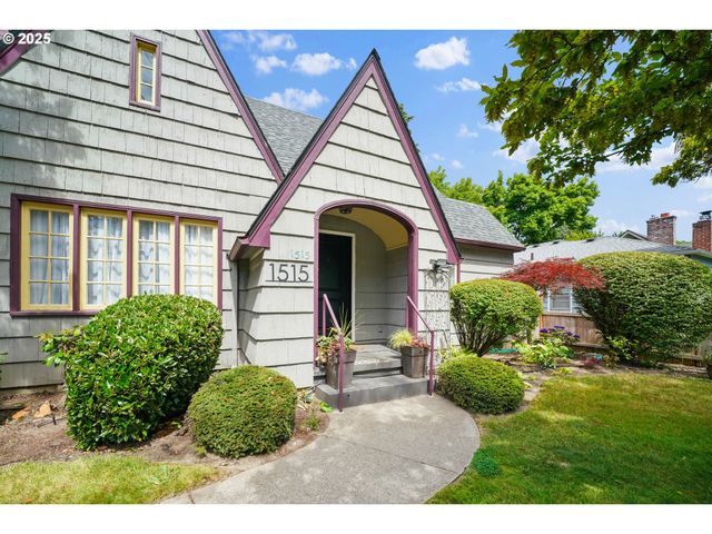 1515 19TH St Ne, Salem, OR 97301