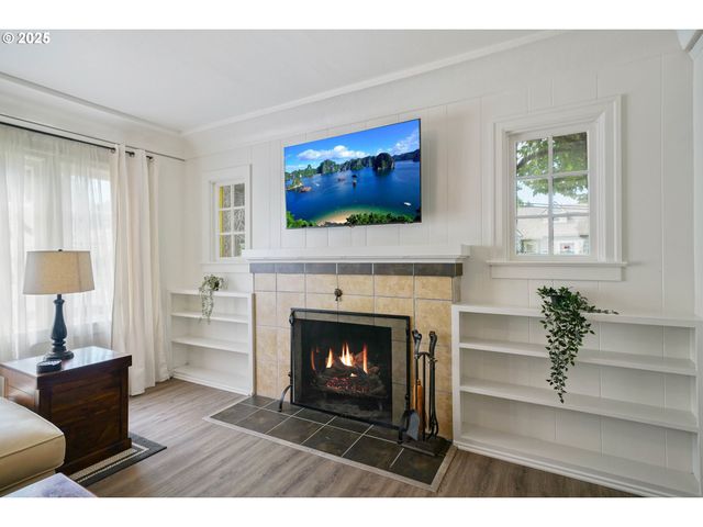 1515 19TH St Ne, Salem, OR 97301