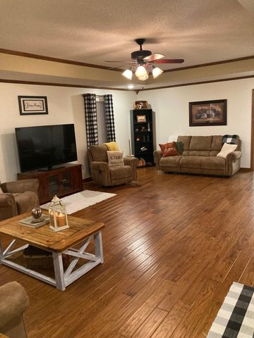 14 Cemetery Street, Vilonia, AR 72173