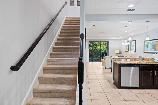 8091 BROOKSVILLE DRIVE, Davenport, FL 33896