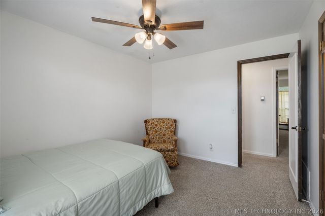 517 Baylor Court, Bartlesville, OK 74006