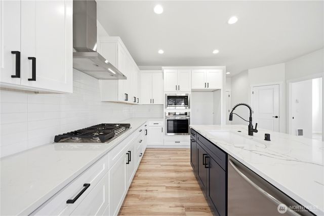 17810 26th Drive NE, Marysville, WA 98271