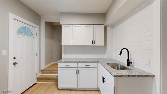 4357 W 52nd Street, Cleveland, OH 44144