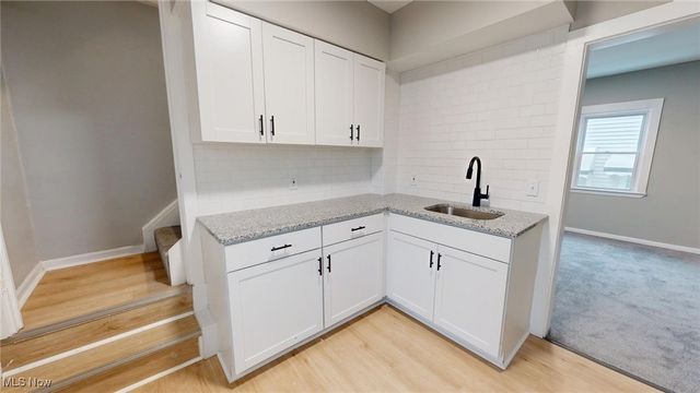 4357 W 52nd Street, Cleveland, OH 44144