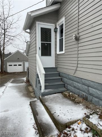 4357 W 52nd Street, Cleveland, OH 44144