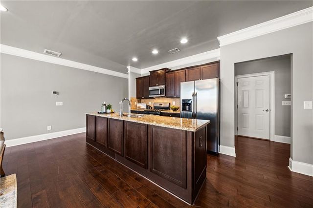 2854 Jordan Oaks Lane 8, Decatur, GA 30033