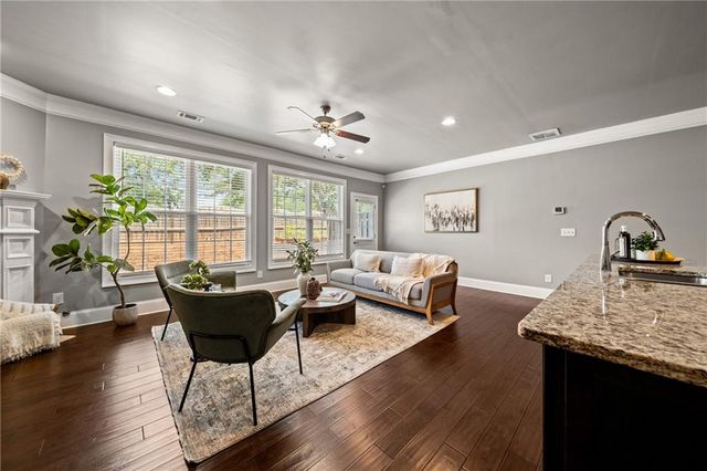 2854 Jordan Oaks Lane 8, Decatur, GA 30033