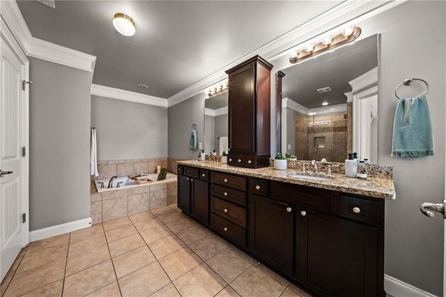 2854 Jordan Oaks Lane 8, Decatur, GA 30033