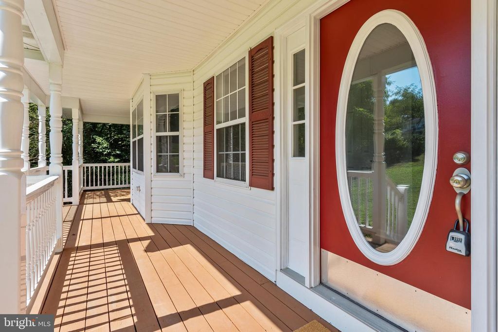 3120 QUEENSBERRY DR, Huntingtown, MD 20639