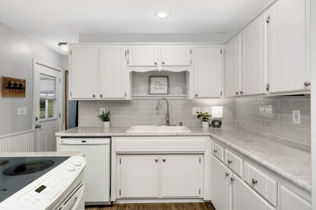 2317 Emerald Drive, White Bear Lake, MN 55110