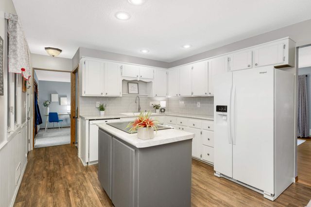 2317 Emerald Drive, White Bear Lake, MN 55110