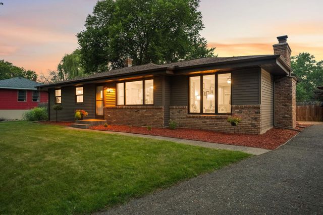 2317 Emerald Drive, White Bear Lake, MN 55110