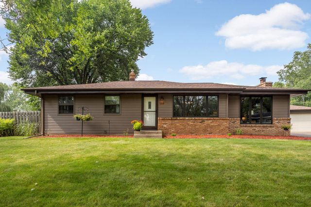 2317 Emerald Drive, White Bear Lake, MN 55110
