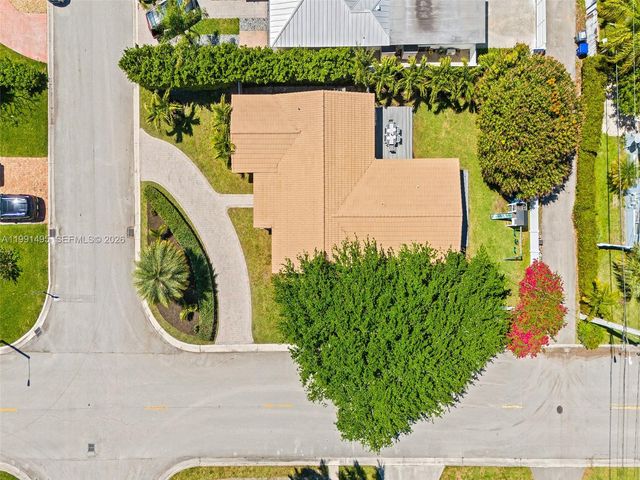 1203 Lincoln St, Hollywood, FL 33019