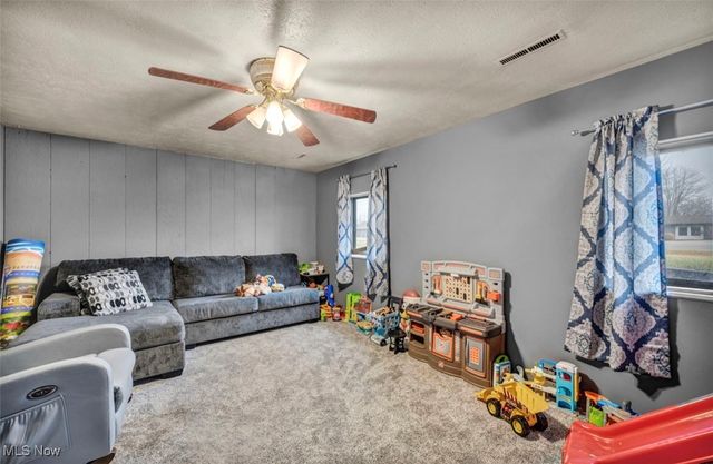 4124 Leavitt Road, Lorain, OH 44053