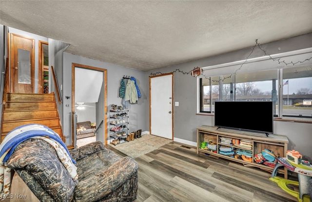 4124 Leavitt Road, Lorain, OH 44053