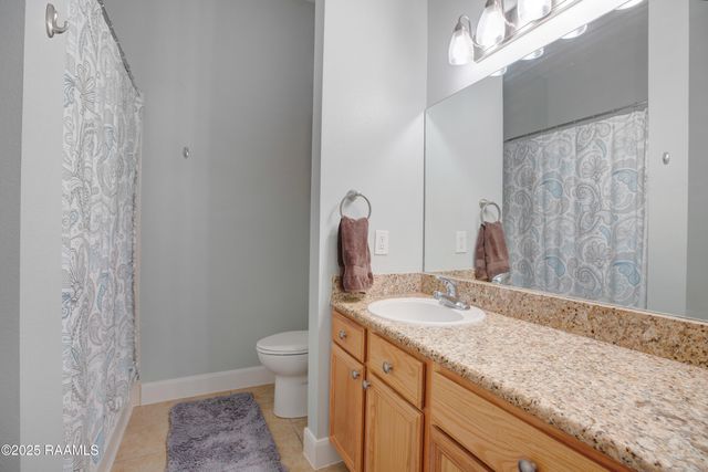 201 Settlers Trace Boulevard 2414, Lafayette, LA 70508