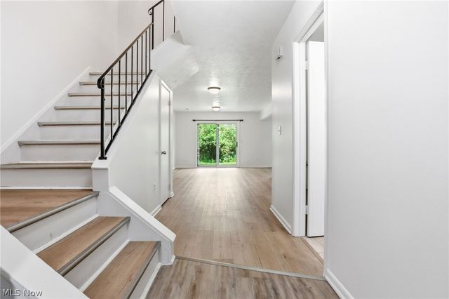 1771 Rolling Hills Drive D, Twinsburg, OH 44087