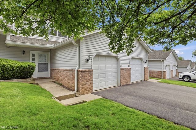 1771 Rolling Hills Drive D, Twinsburg, OH 44087