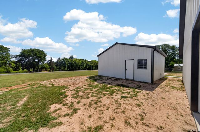 17814 County Road 285, Arp, TX 75750